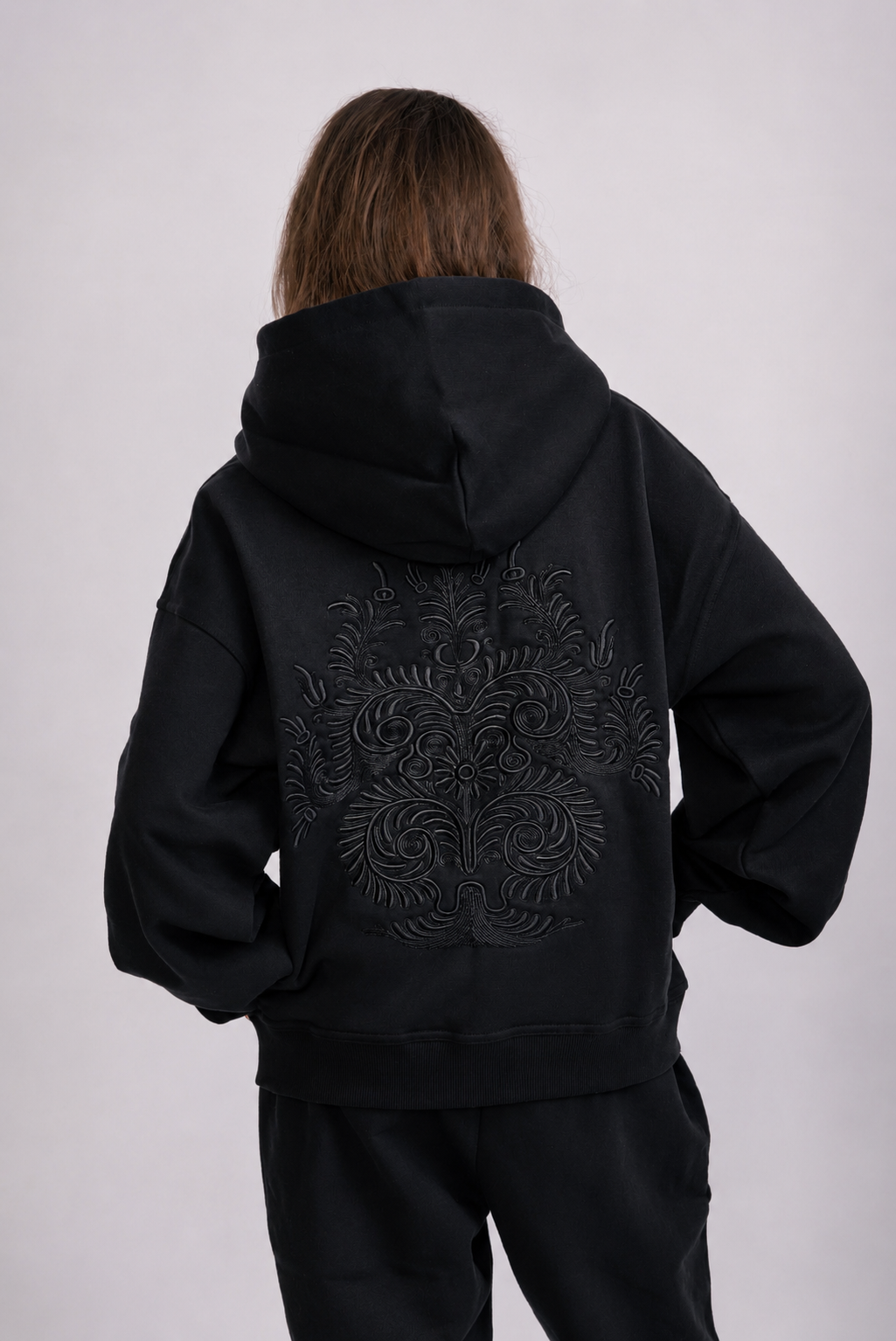 Back Motif Black Woman 07
