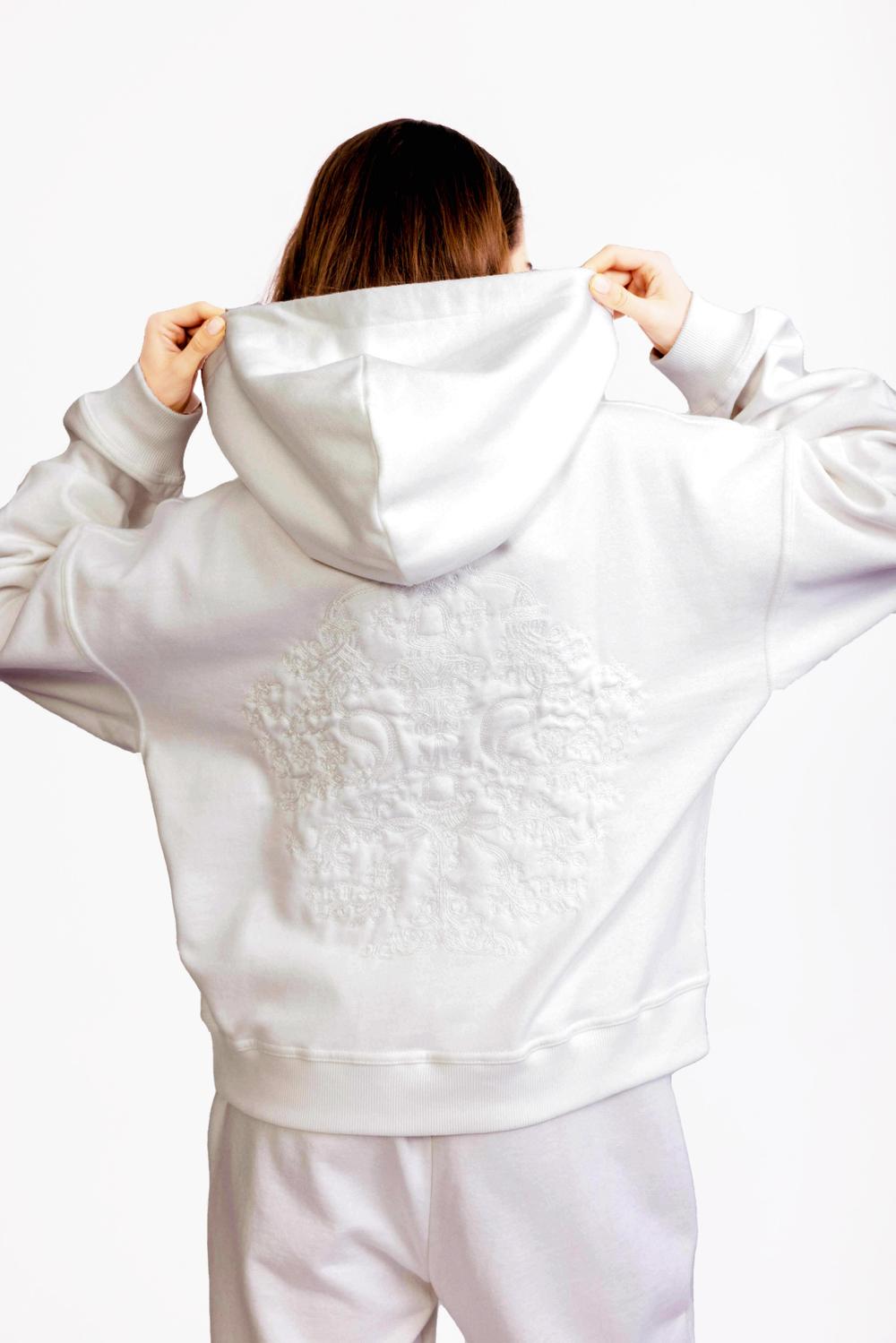 Back Motif White Woman 24